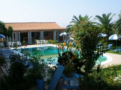 Elena Pool Apartments, Rezervovat Apartmán Agios Georgios hotely s bazénem, Bazén