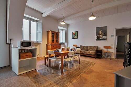 Guest House Viaroma, Забронировать Гостевой дом Сан-Северино-Марке 