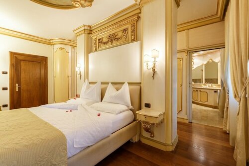 Villa Quercia Relais & Spa, Забронировать Вилла Коттеджи Val di Non, Коттедж