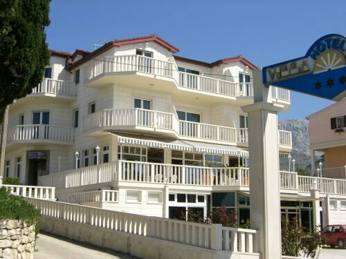 Hotel Riva, Забронировать Отель Отели Каштел-Лукшич 4 звезды, 4*