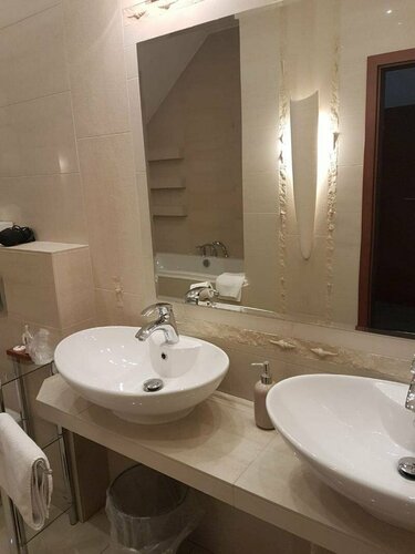 Hotel B.A.S Villa Residence, Réserver Hôtel Hôtels à Petite-Pologne avec petit-déjeuner, Petit-déjeuner