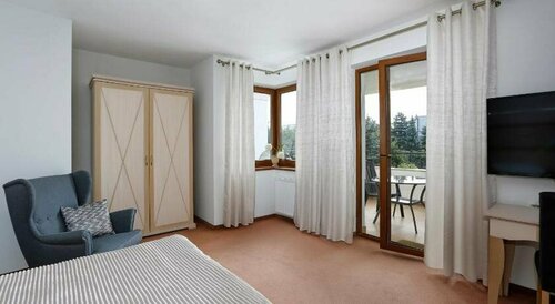 Villa Gdynia, Prenota Villa Hotel a Pomerania con parcheggio, Parcheggio