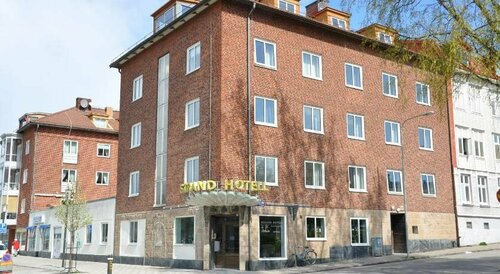 Strand Hotell, Забронировать Отель Венерсборг The Gota Canal, рядом с Vänersborg Train Station