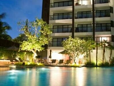 Woodlands Suites Serviced Residences, Забронировать Апарт-отель Пляж Наклуа 