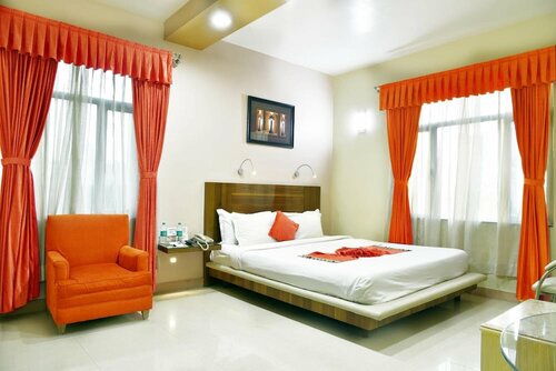 The Senator Hotel, Забронировать Отель Бизнес-отели Калькутты, 4* 5*