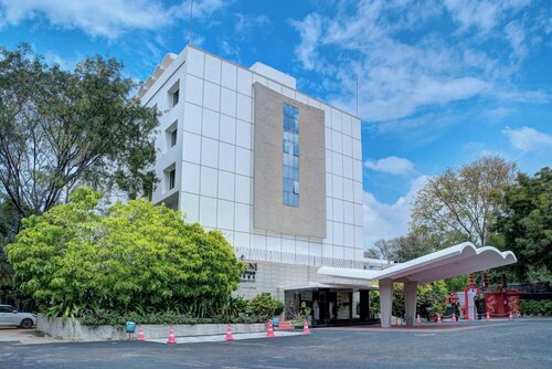 Fortune Pandiyan Hotel, Madurai - Member ITC Hotels Group, Забронировать Отель Отели Мадурай 3 звезды, 3*