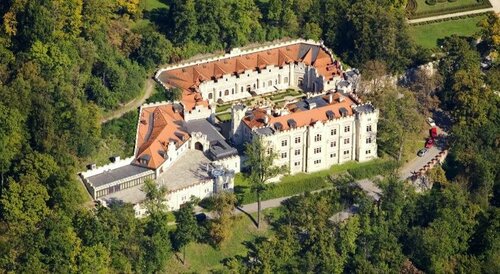 Hotel Štekl, Забронировать Отель Отели Глубока-над-Влтавоу с бассейном, Бассейн