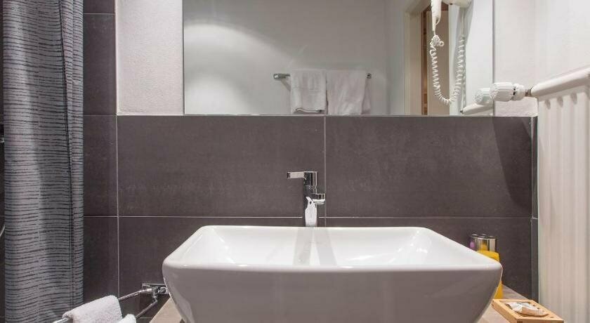 Hôtel Central Spa & Lounge Bar - Espace Bien-Être by Vagheggi - Crans-Montana