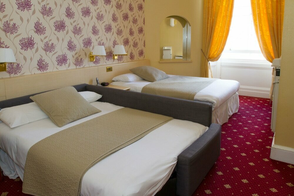 Thistle Hotel