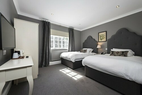 Statham Lodge Hotel, Rezerwuj Hotel Lymm Cheshire