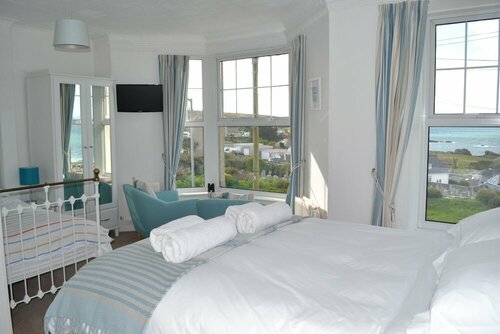 Tregony Guest House, Varaa Matkakoti St Ives hotellit, joissa on aamiainen, Aamiainen