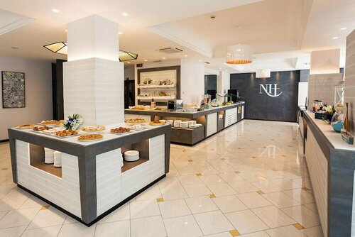 Hotel Alexander, Забронировать Отель Каттолика Побережье Римини