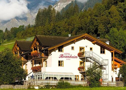 Hotel Rosenheim, Забронировать Отель Рачинес Valle Isarco, рядом с Рачинес — Джово