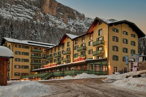 Grand Hotel Misurina, Забронировать Отель Отели Мизурины с парковкой, Парковка
