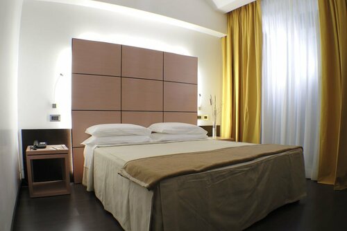Hotel Cimarosa, Забронировать Отель Вомеро Неаполь