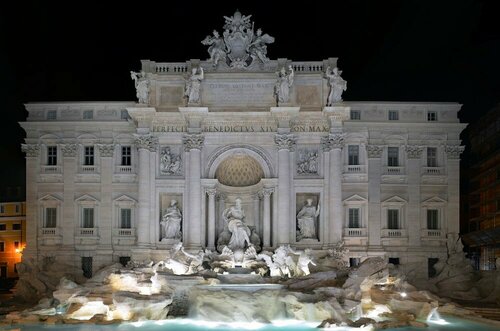 Relais Conte Di Cavour De Luxe, Забронировать Гостевой дом Отели Рима с парковкой, рядом с Piazza della Madonna dei Monti, Парковка