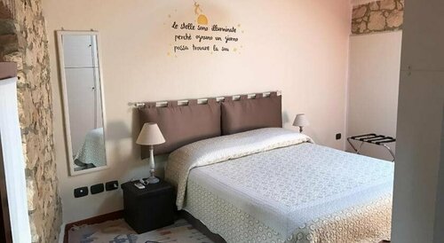La Camaldola, Book Hotel Avesa Veneto
