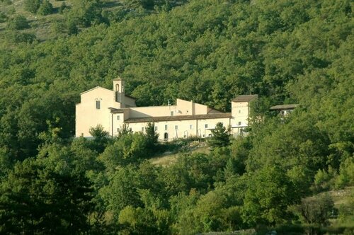 Convento di San Colombo B&B Dimora Storica, Book Hotel Barisciano Gran Sasso