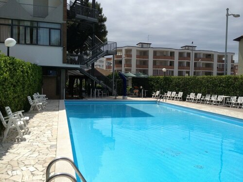 Hotel Quadrifoglio, Забронировать Отель Отели Lidi di Comacchio с завтраком, Завтраки