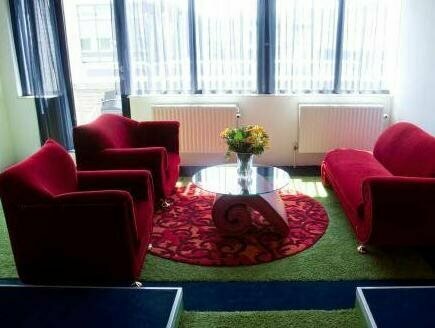 Finn, Book Hotel Almere Flevoland