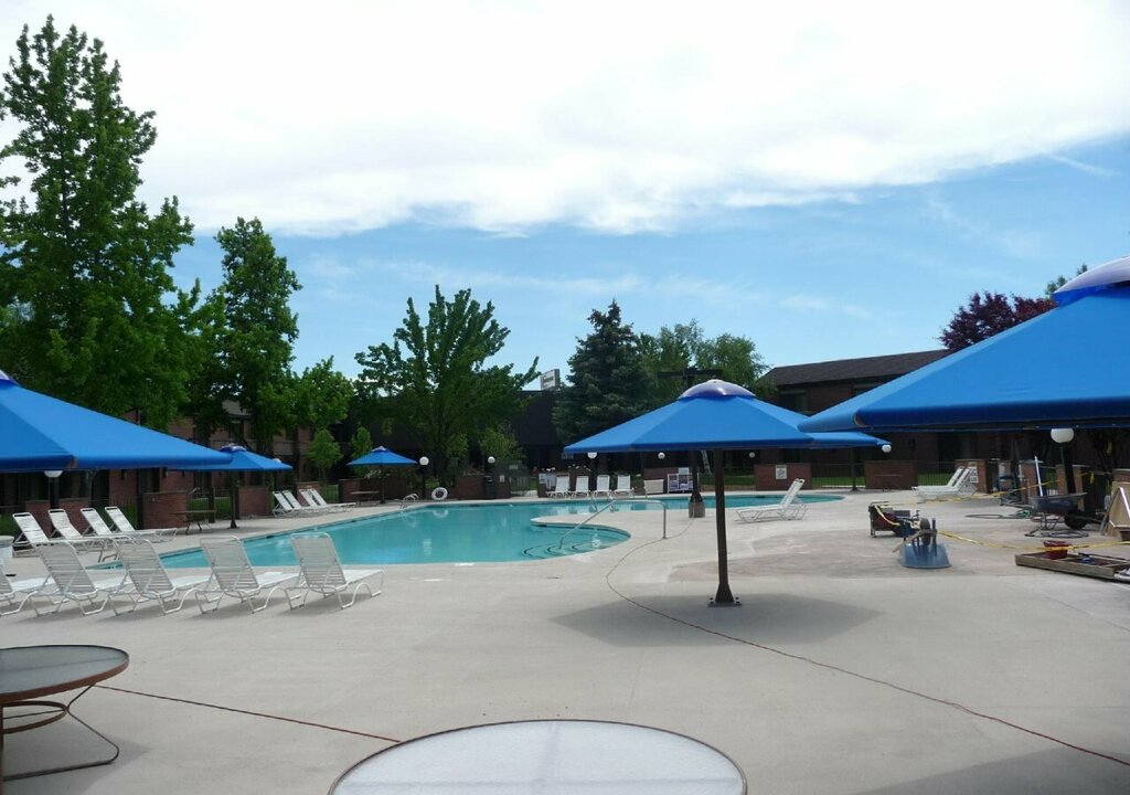 The Riverside Hotel