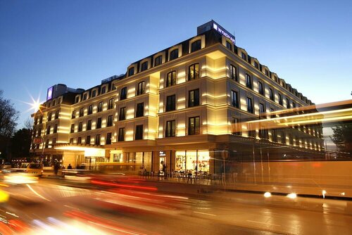 Wyndham Grand Istanbul Kalamış Marina Hotel, Забронировать Отель Кадыкёй Стамбул