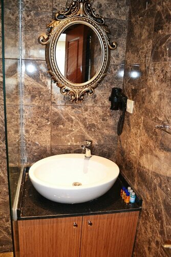 Istanbul Comfort Hotel, Забронировать Отель Отели Стамбула 3 звезды, рядом с Музей исламской науки и технологии, 3*