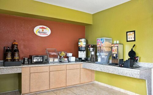 Super 8 Bush Intercontinental Airport, Rezervați Mini-hotel Hoteluri în Humble cu piscină, Piscină