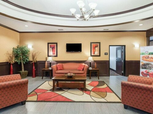 Quality Inn & Suites, Buchen Sie Hotel Reno USA
