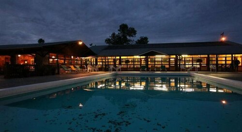 Killarney Mountain Lodge, Rezerwuj Hotel Killarney Ontario