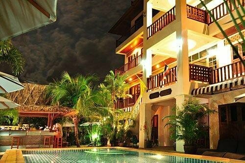 Baan Chayna Lounge Resort, Забронировать Отель Отели Пхукета 3 звезды, 3*