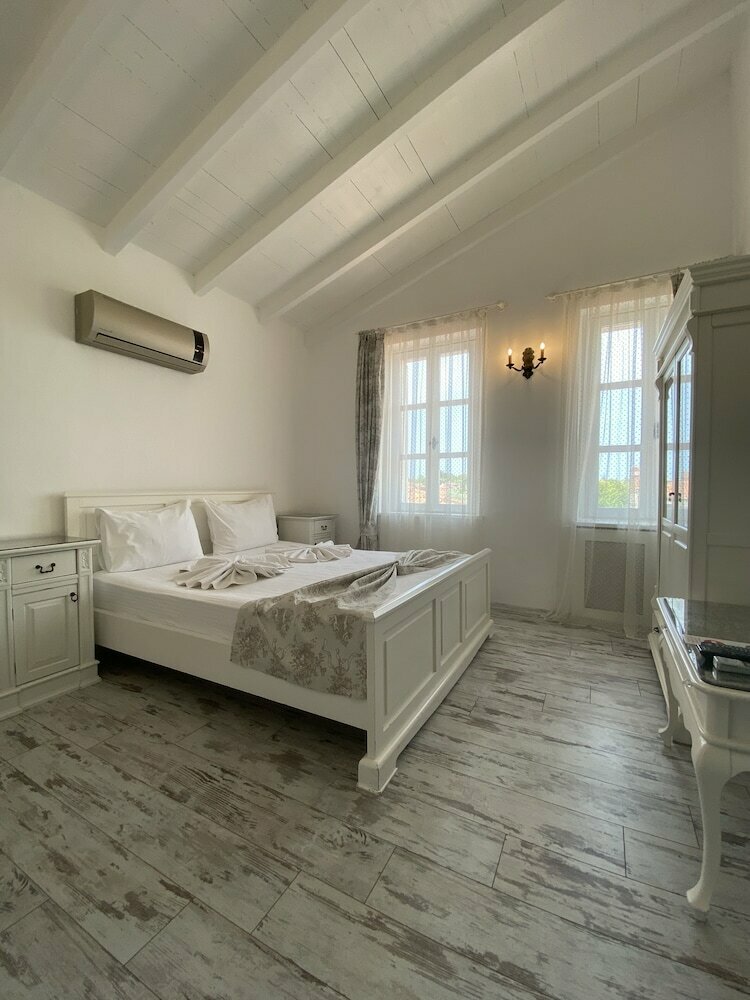 Alacati Roka Hotel