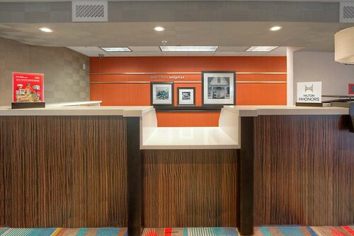 Hampton Inn Milpitas, Забронировать Отель Милпитас 