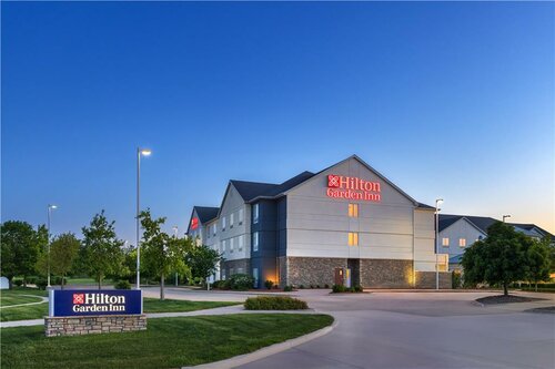 Hilton Garden Inn Ames, Rezervovat Hotel Ames Iowa
