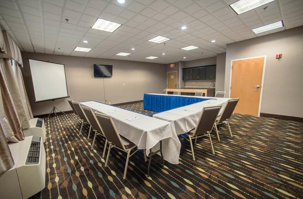 Hampton Inn Louisville-North/Clarksville