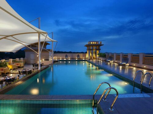 Grand Mercure Mysore - An Accor Brand, Prenota Hotel Hotel a Mysore con piscina, Piscina