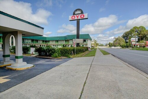 OYO Hotel Douglas GA US-441, Забронировать Отель Дуглас Джорджия