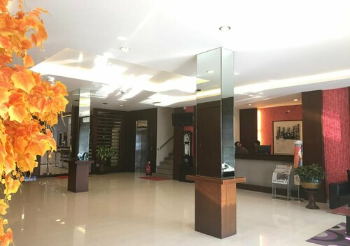 Grand Mega Hotel, Reserva ahora Hotel Hoteles en Pematangsiantar con piscina, Piscina