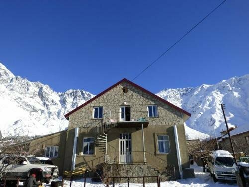 Anano Guest House, Забронировать Гостевой дом Недорогие отели Казбегский муниципалитета, недорого