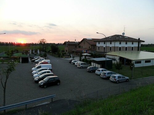 Hotel Gran Parco, Забронировать Отель Анцола-делл'Эмилия провинция Болонья