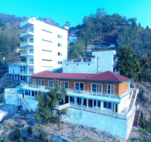Eden Resort, Забронировать Курортный отель Чубаттакхал штат Уттаракханд