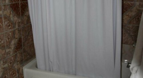 Executive Shaw Park Guest House, Забронировать Отель Очо-Риос Ocho Rios Coast