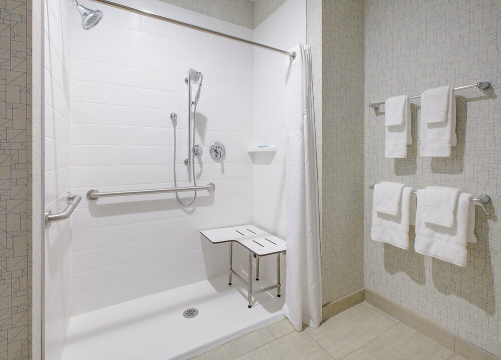 Holiday Inn Express & Suites - Dallas NW HWY - Love Field by IHG