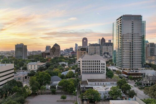 Marriott Dallas Uptown, Забронировать Отель Uptown Dallas Даллас