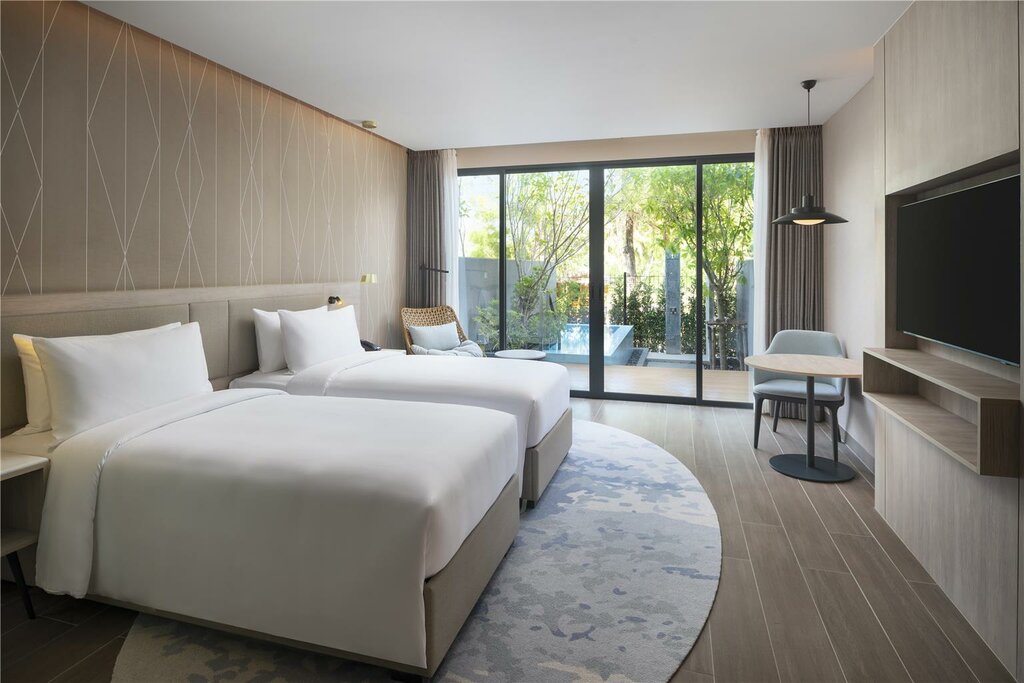 Radisson Blu Resort, Phuket Mai Khao Beach