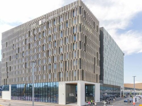 Comfort Hotel Helsinki Airport, Забронировать Отель Вантаа Большой Хельсинки, рядом с Aviapolis
