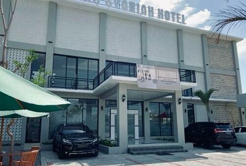 Genio Syariah Hotel Solo, Rezerwuj Hotel Karanganyar Central Java