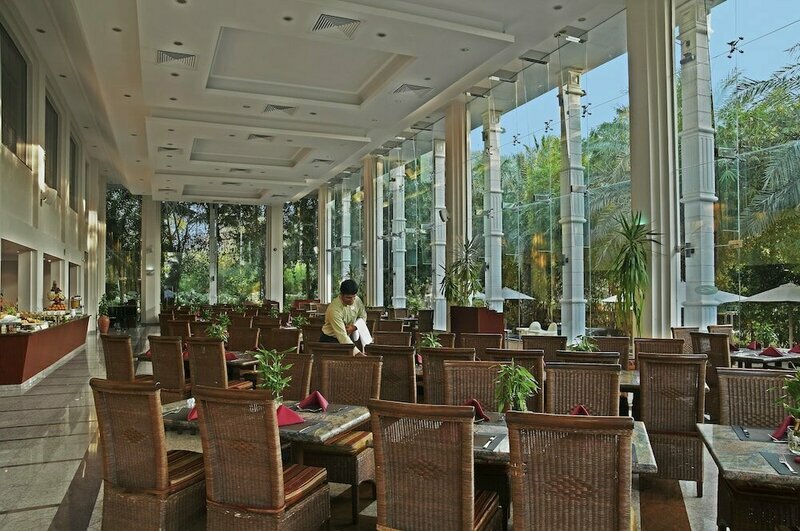 Al Nahda Resort & Spa