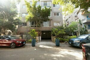 Lily Mint Retreat Inviting 3BR Apartment