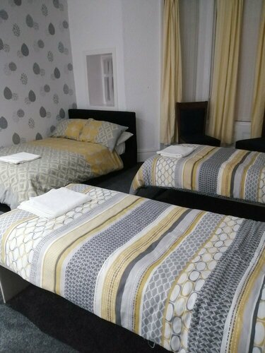 White Lodge In, Book Bed and Breakfast Hoteller i Blackpool med parkering, Parkering